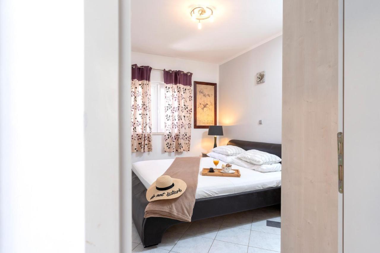Hidden Oasis - Zf Hvar Đảo Hvar Ngoại thất bức ảnh